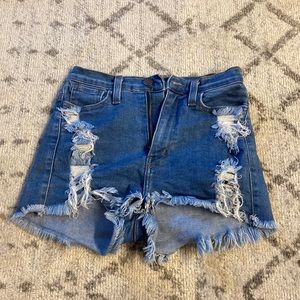 HIGH WAISTED JEAN SHORTS!!!